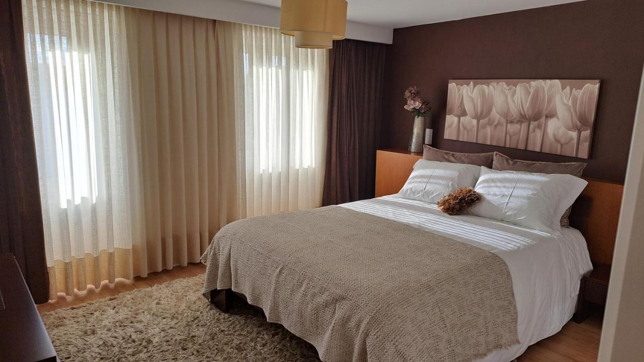 Casa Da Praca 호텔 미란다도두로 외부 사진