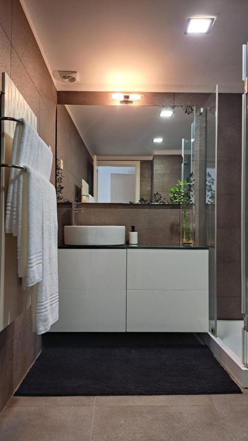 Casa Da Praca 호텔 미란다도두로 외부 사진